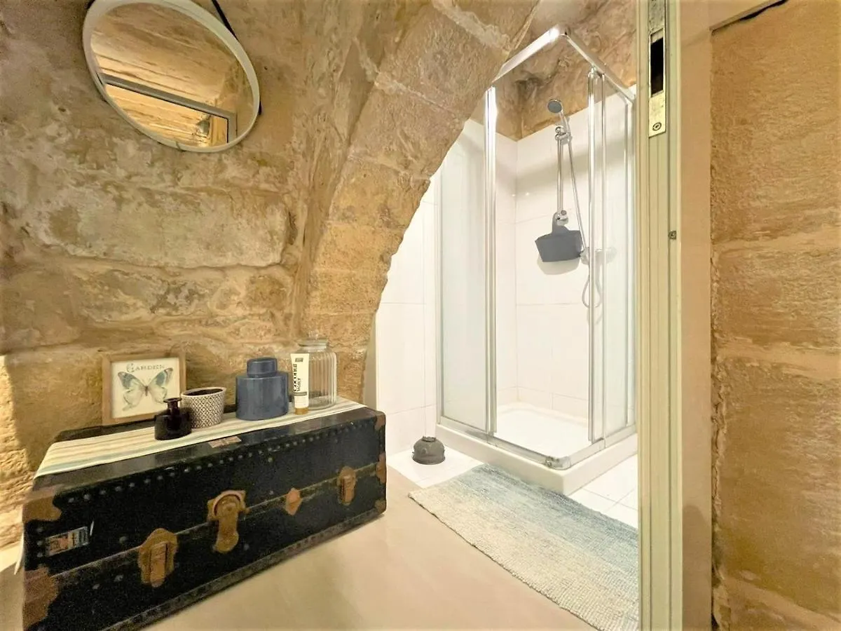 Most Central Apartment Valletta, Renaissance Building Malta
